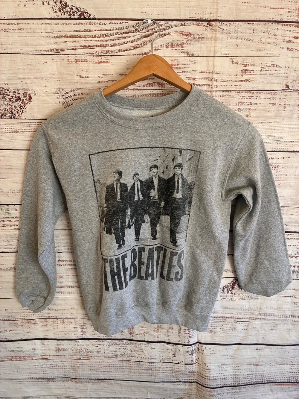 Women’s Gray The Beatles Graphic Crewneck Sweater Small